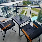 Apartmán Ostseetraum - Pool, Sauna, Jacuzzi, 2 Bikes, Spielplatz, Apartments Kolobřeh