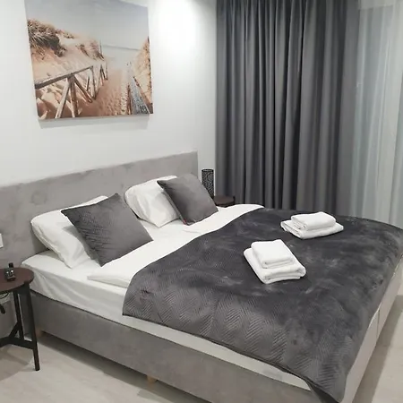 Ostseetraum - Pool, Sauna, Jacuzzi, 2 Bikes, Spielplatz, Apartments Appartement *