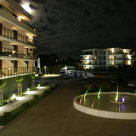 Ostseetraum - Pool, Sauna, Jacuzzi, 2 Bikes, Spielplatz, Apartments Appartement